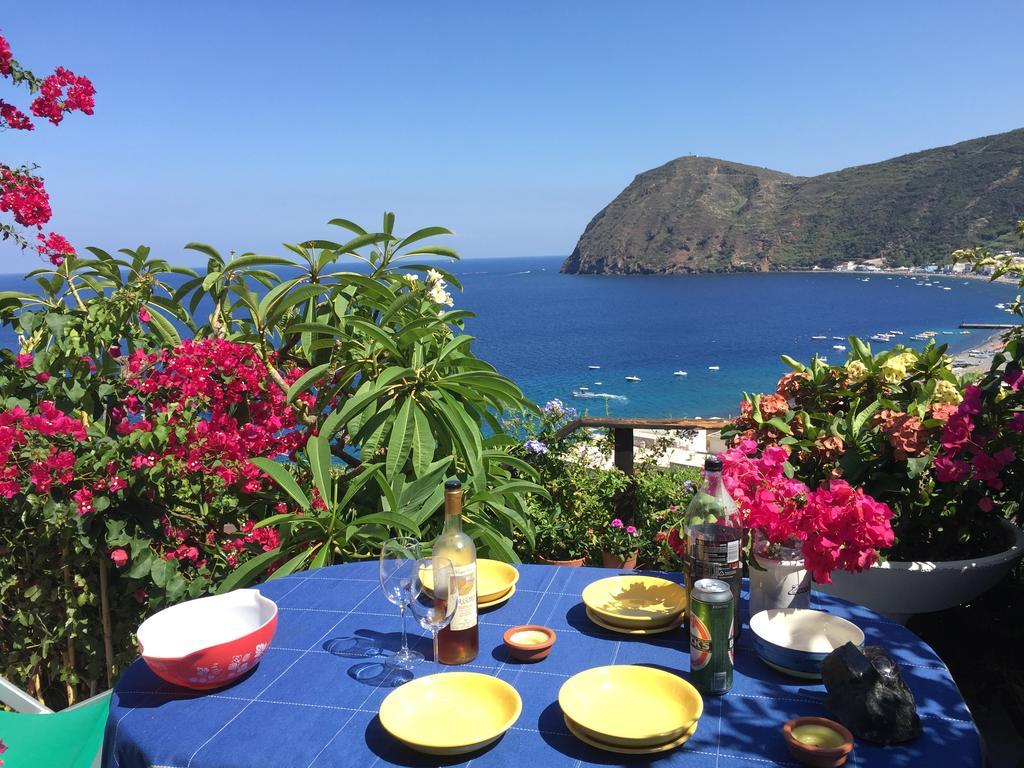 Villa Vista Mare Mela Липари Екстериор снимка