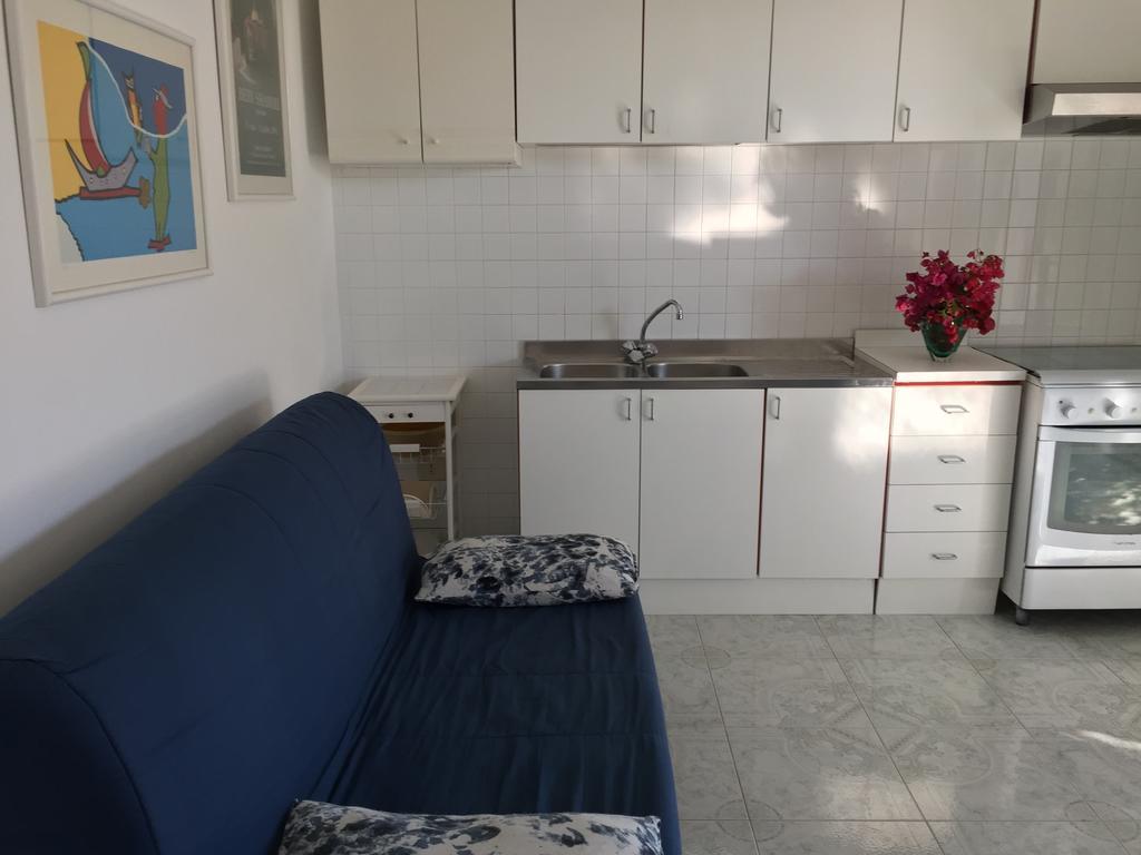 Villa Vista Mare Mela Липари Екстериор снимка