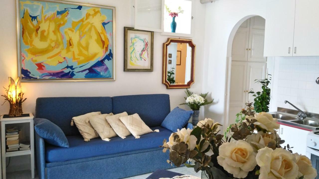 Villa Vista Mare Mela Липари Екстериор снимка