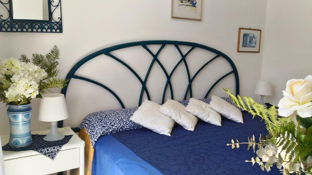 Villa Vista Mare Mela Липари Екстериор снимка