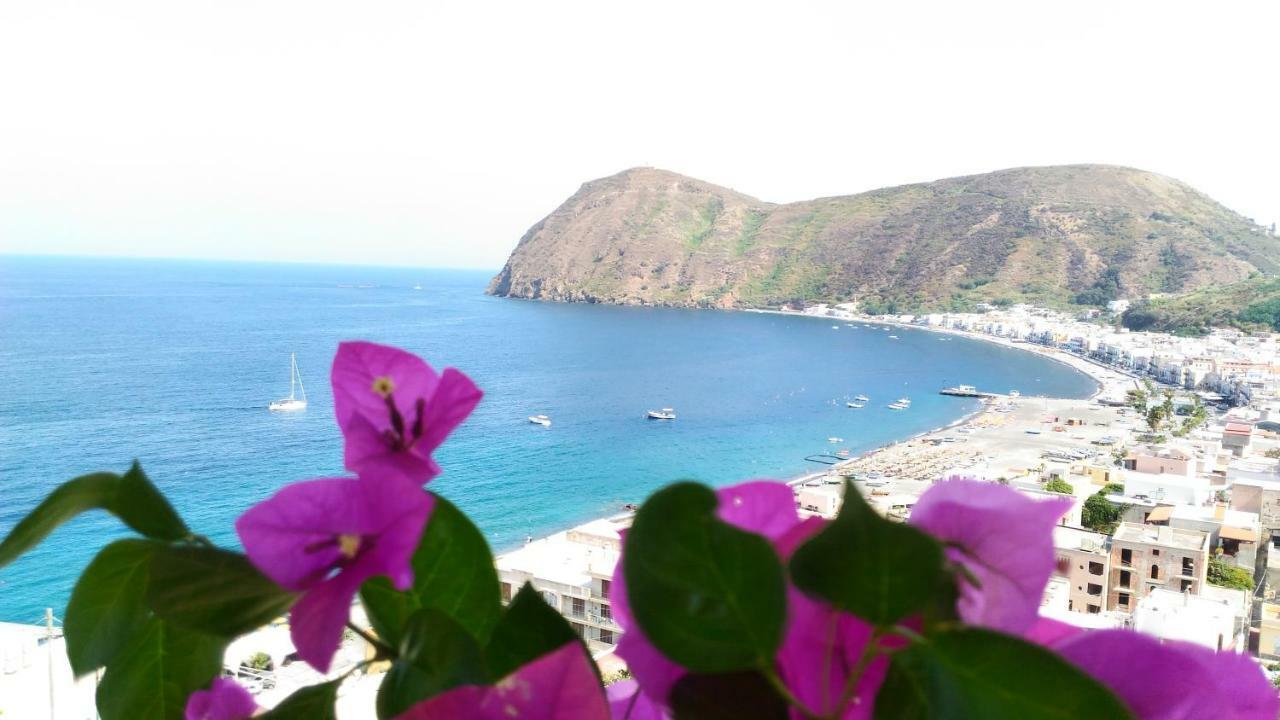 Villa Vista Mare Mela Липари Екстериор снимка