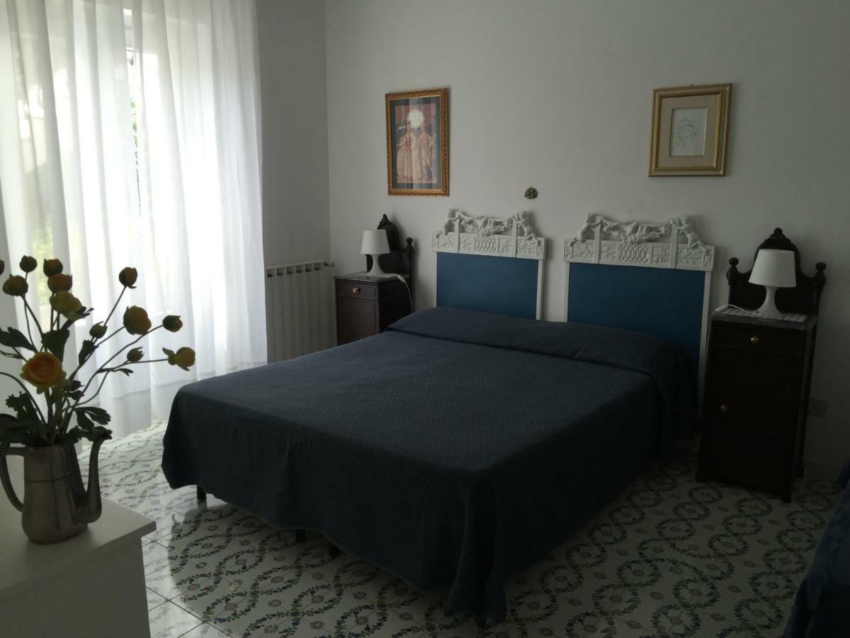 Villa Vista Mare Mela Липари Екстериор снимка